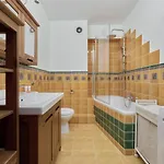 Convenient Mosiezna 7 By Renters Wroclaw