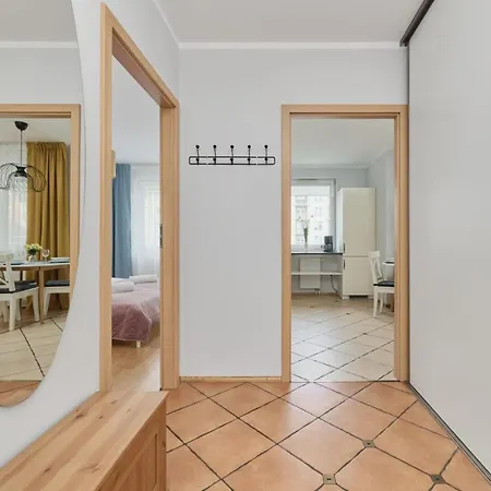 Convenient Mosiezna 7 By Renters Appartement