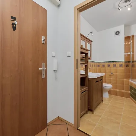 Convenient Mosiezna 7 By Renters Appartement
